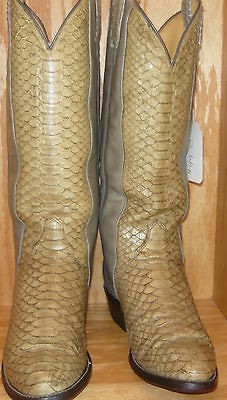 tony lama snake skin boots in Mens Shoes