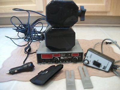   Pro 1000DS Radar Unit / 2 antennas / tuning forks / remote/tested