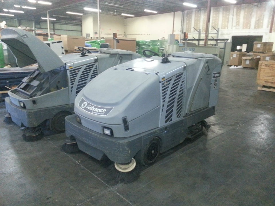 Advance Captor 4800 Sweeper/Scrubb​er. 2008 Model