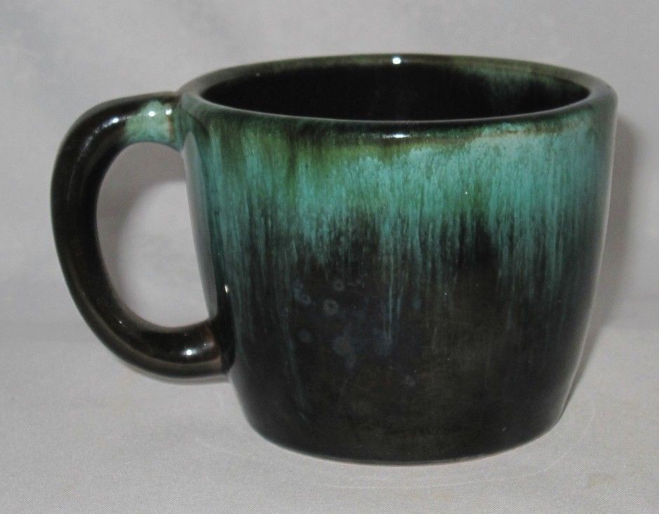 Blue Mountain Pottery Cup, GREEN