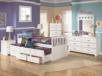 twin platform bed in Beds & Mattresses