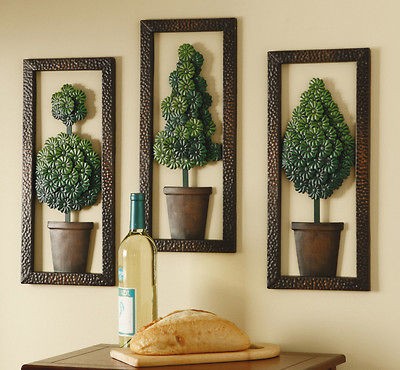   Topiary Metal Home Wall Decor Art Evergreen 3D Wall Hanging Plaque