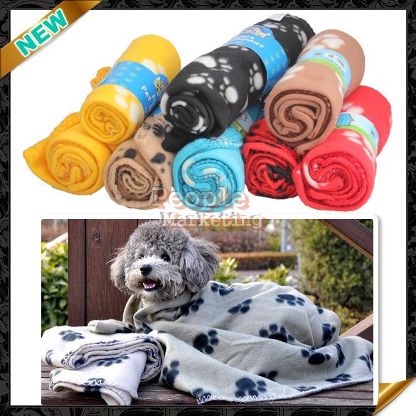 Brand New Hot Sell Cute Handcrafted Cozy Soft Paw Prints Pet Fleece 