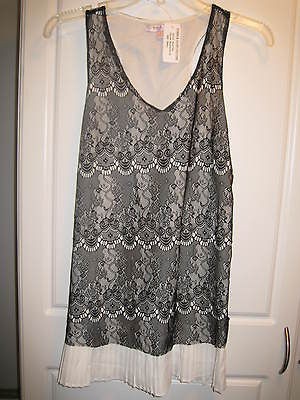 NWT~ROMEO & JULIET COUTURE Ivory Pleated Black Lace Top~Size Small