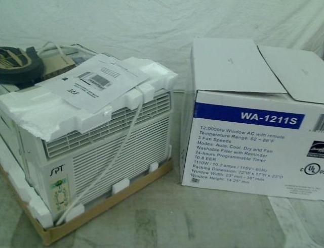 SPT 12000 BTU Window Air Conditioner Energy Star WA 1211S AS IS