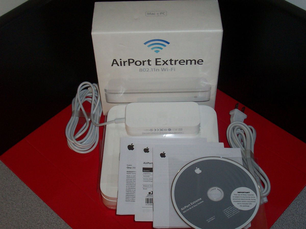 Apple AirPort Extreme 54 Mbps 3 Port Gigabit Wireless N Router MC340LL 