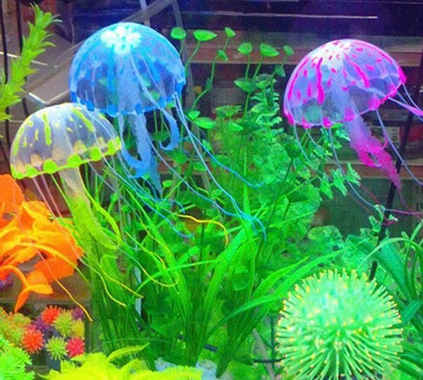   Glowing Effect Vivid Jellyfish for Aquarium Fish Tank Garden Pool