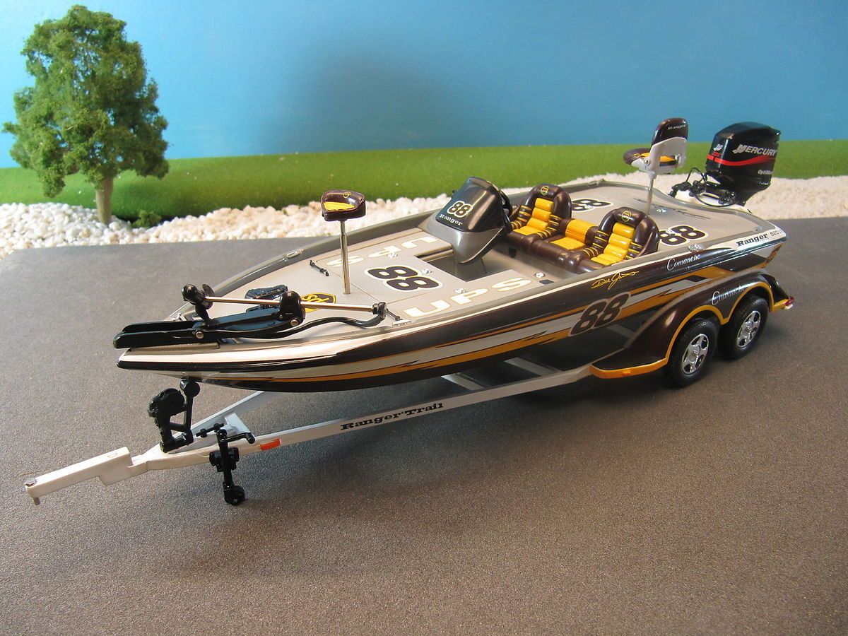 castaway diecast bass boats