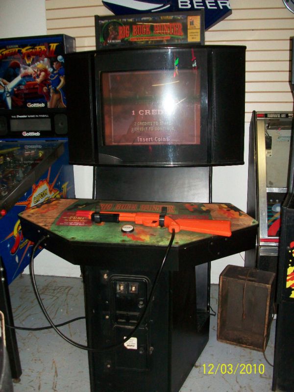 Arcade Video Game Big Buck Hunter by Incredible Tech