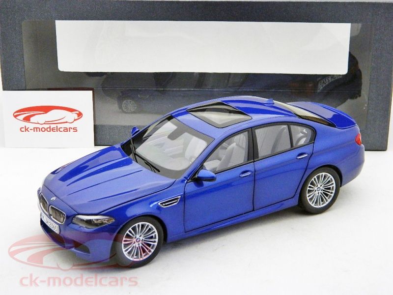 BMW M5 V8 Biturbo F10 Limousine Monte Carlo Blue 1 18 Paragon Models 