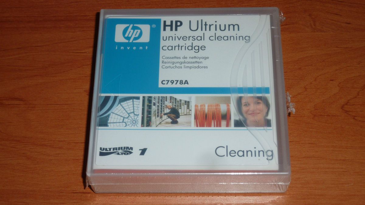 HP Ultrium Universal Cleaning Cartridge C7978A