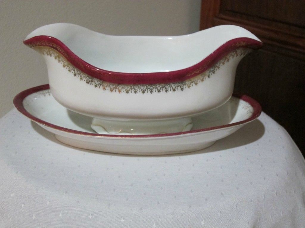Imperial Crown China Austria Vintage Oval Gray Boat & Underplate Red