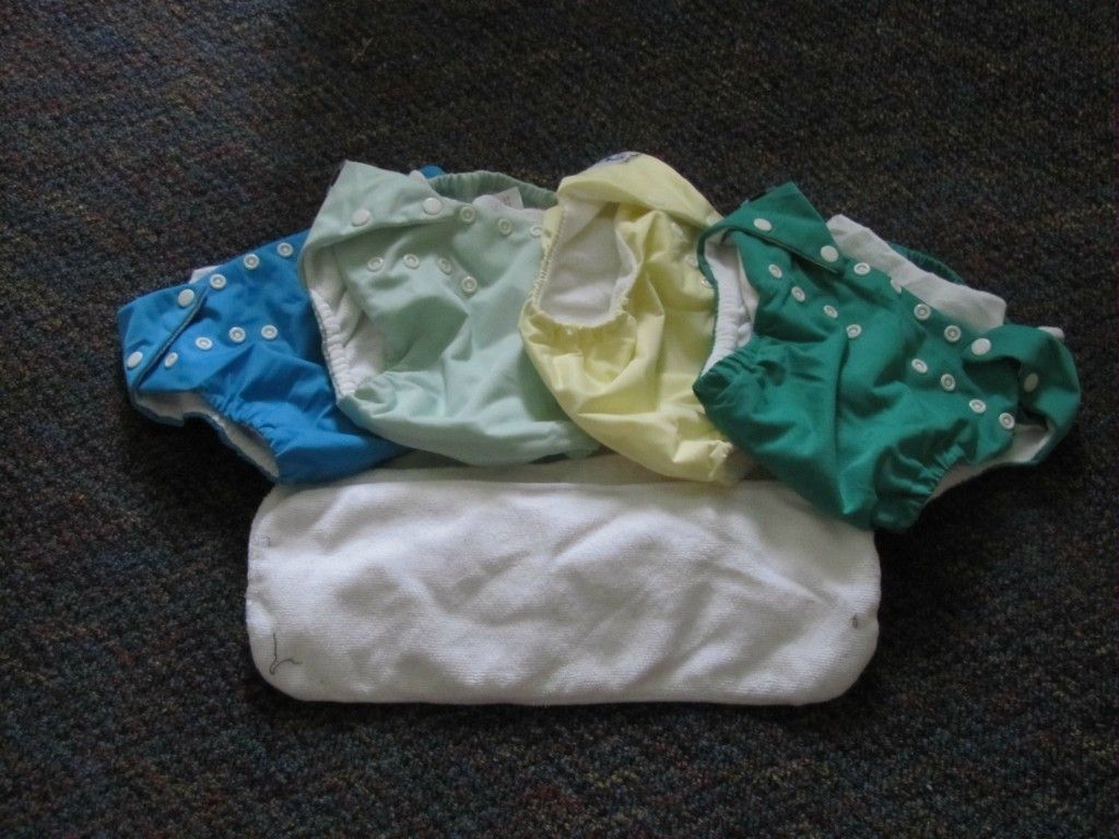Fuzzi Bunz Cloth Diapers Lot of 4 4 Inserts Liners