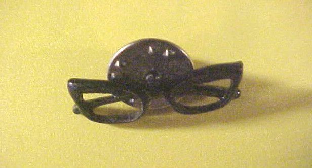 GOLDWATER SPECTACLES Button GLASSES Pin 1964 Pinback Johnson