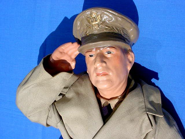 Gen Douglas Macarthur 1942 doll very very mint condition WWII