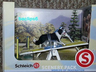 Schleich Dog Agility SCENERY PACK with Border Collie 41803 NEW Unused